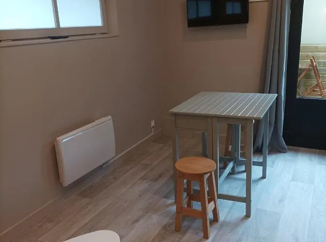 Le Petit Chez-vous La Rivière-Saint-Sauveur