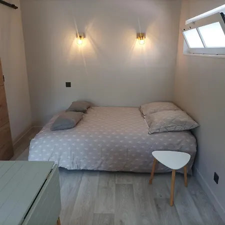 Le Petit Chez-vous Appartement *