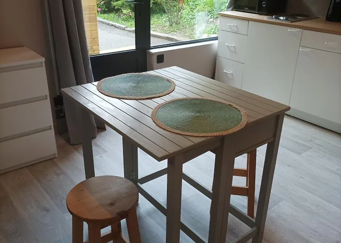 Le Petit Chez-vous Apartamento La Rivière-Saint-Sauveur